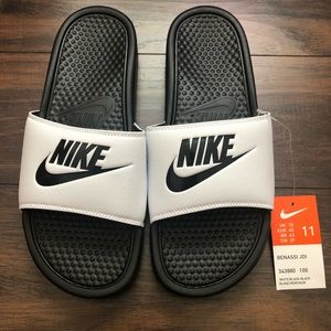 FIXED PRICE SZ 11 NIKE MEN’S BENASSI JDI